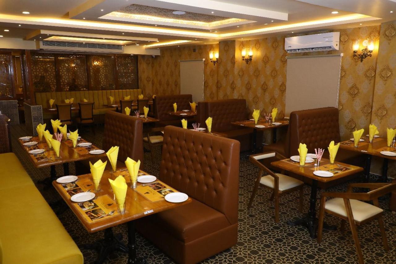 Hotel Windsor Plaza Hyderabad Esterno foto