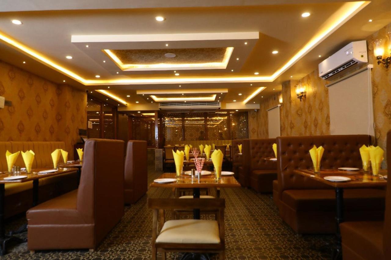 Hotel Windsor Plaza Hyderabad Esterno foto
