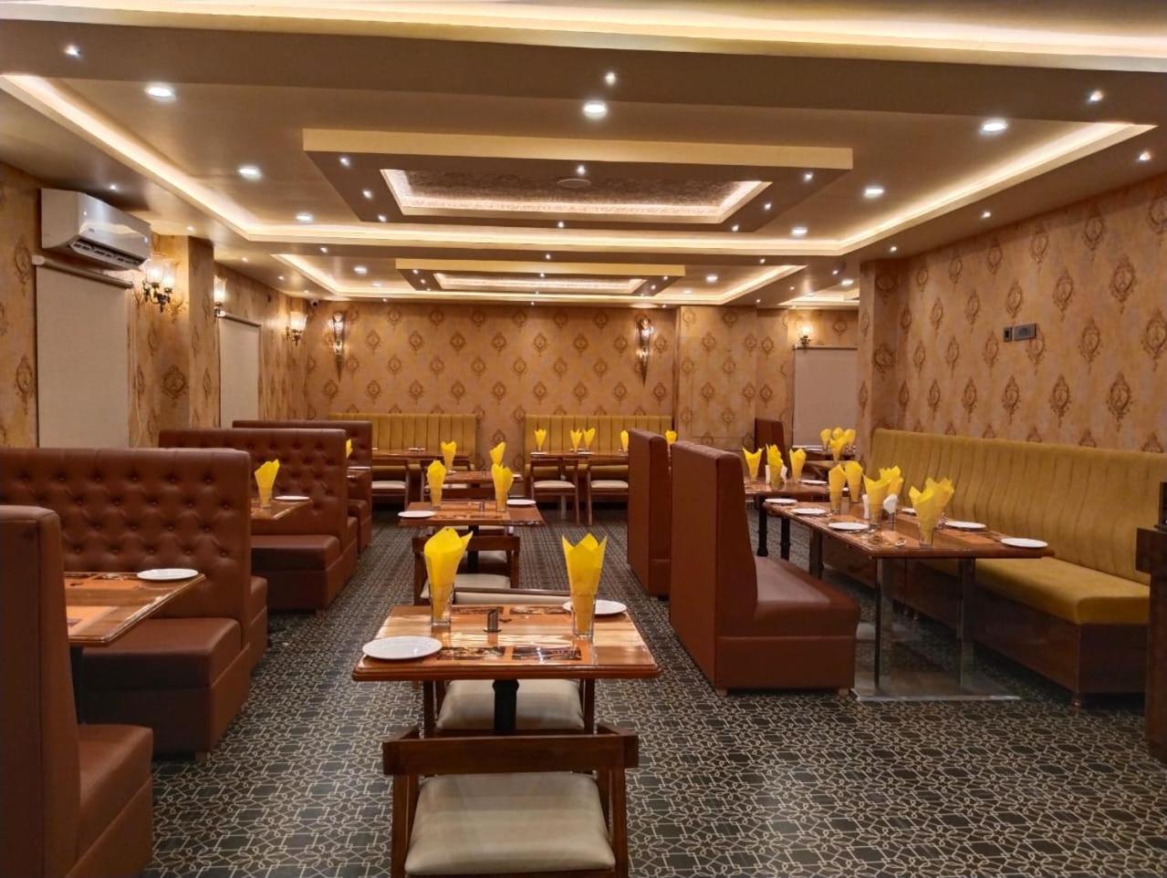 Hotel Windsor Plaza Hyderabad Esterno foto